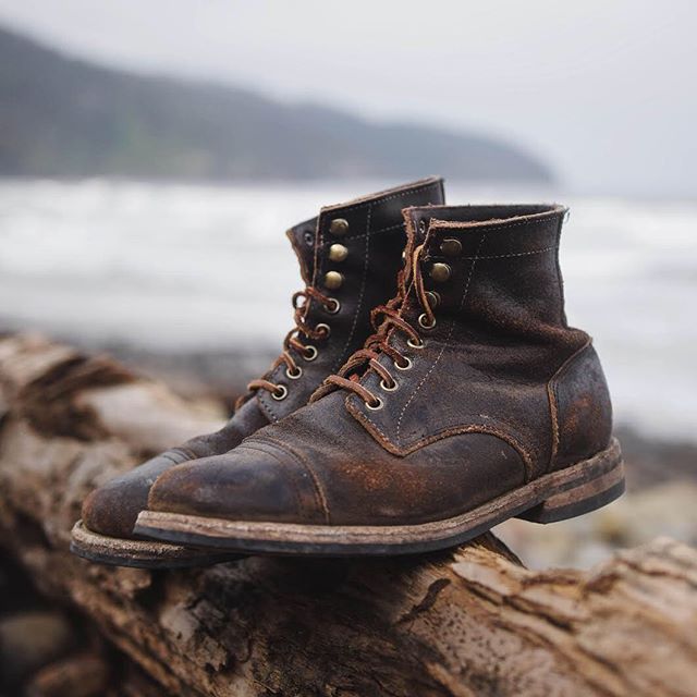 PRODUCT SPOTLIGHT OAK STREET BOOTMAKERS BROWN TRENCH BOOT Zeus